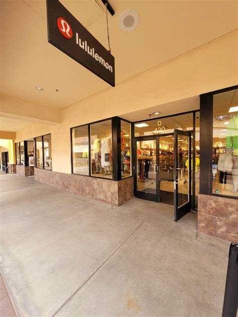 lululemon desert hills